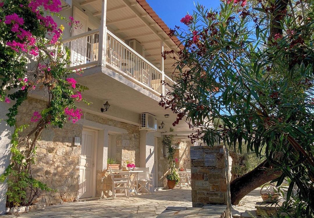 Lithea Villas And Studios By The Sea Agios Petros (Alonissos) Exterior foto