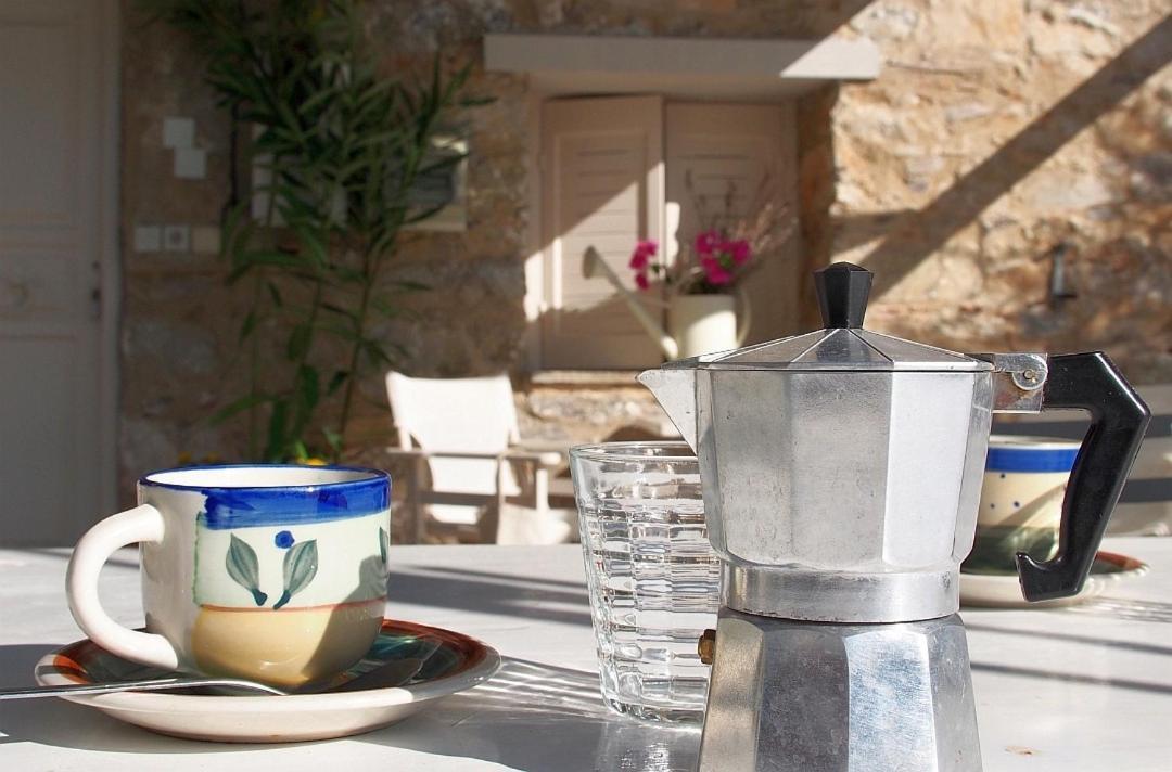Lithea Villas And Studios By The Sea Agios Petros (Alonissos) Exterior foto