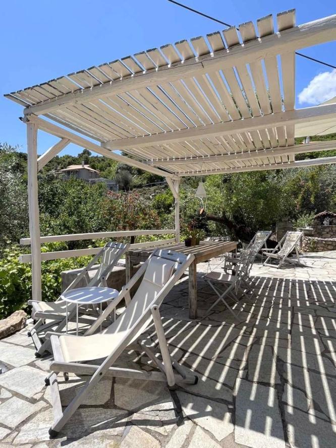 Lithea Villas And Studios By The Sea Agios Petros (Alonissos) Exterior foto